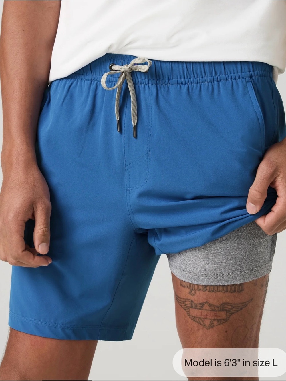 Vuori Kore 7 in lined  Blue Athletic Shorts with Drawcord - Picture 4 of 8